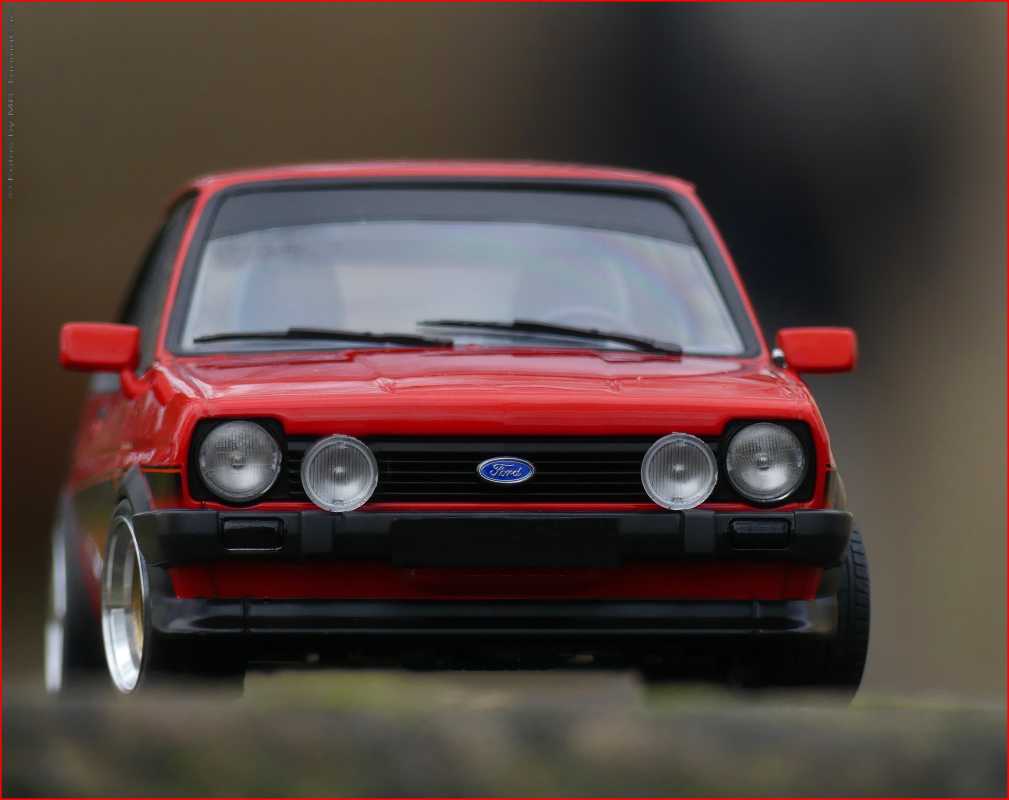 1:18 Ford Fiesta XR2 MK1 Modell 1981 [ Red Edition ] / inkl OVP